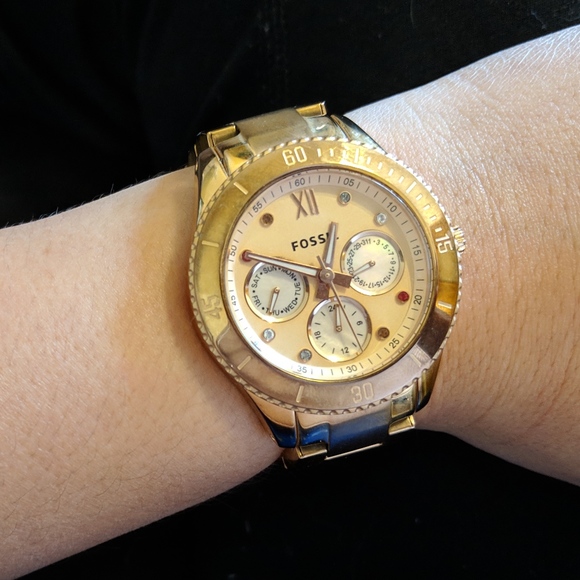 Fossil Rose Gold Analog Watch